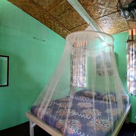 Bohol Hammock Hostel Batuan エクステリア 写真