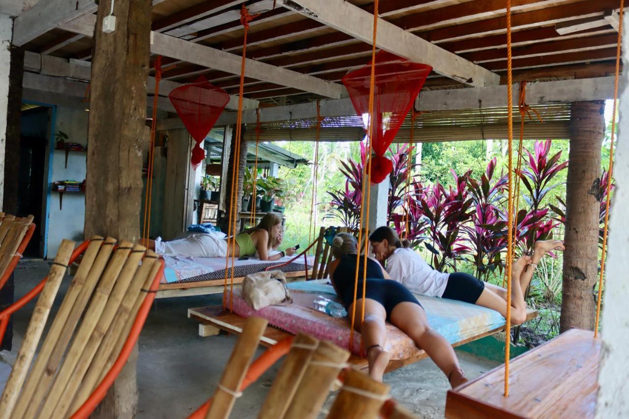 Bohol Hammock Hostel Batuan エクステリア 写真
